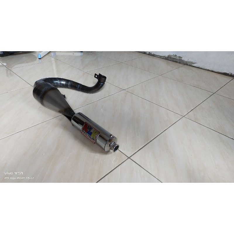 knalpot racing Vespa NLK Buang kiri
