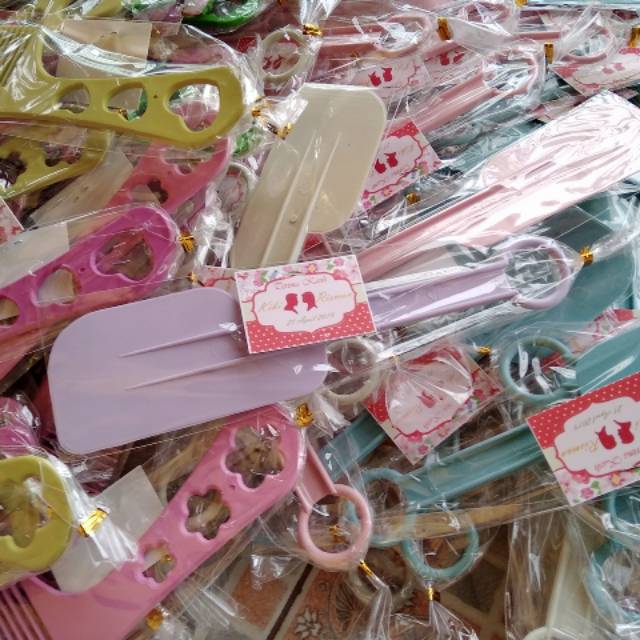 Souvenir pernikahan solet murah