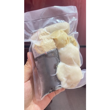 

PEMPEK IKAN TENGGIRI PEMPEK FROZEN PEMPEK PALEMBANG