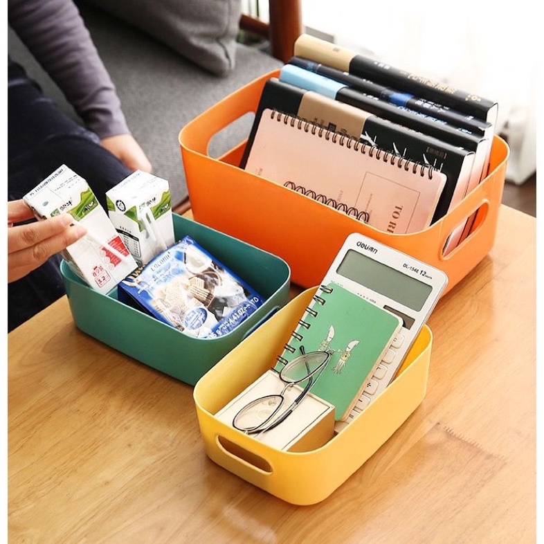 STORAGE BOX ORGANIZER / KOTAK PENYIMPANAN SERBAGUNA / KOTAK SKINCARE / KERANJANG MAKANAN OBAT-OBATAN / BIN ORGANIZER MULTIFUNGSI / WADAH PENYIMPANAN PLASTIK RAPI DENGAN GAGANG MUDAH DIBAWA / TEMPAT BOX STORAGE