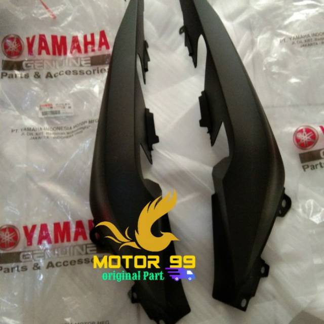 Body belakang Xmax hitam dof kanan kiri ori ygp