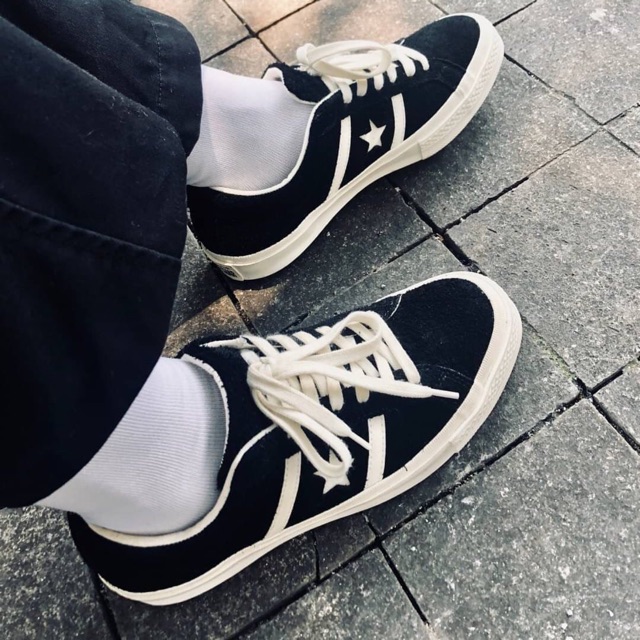 Converse one star academy