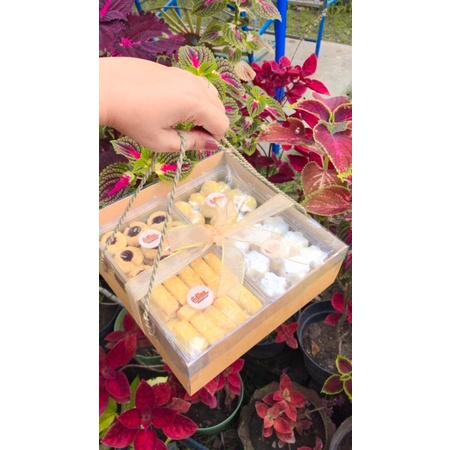 

Hampers KueKering