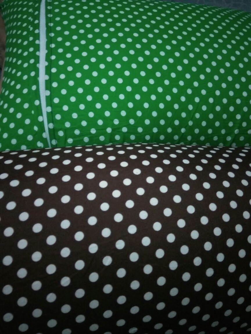 Bantal Dan Guling Memory Foam Bermotif Dotty Kenyal Dan Awet