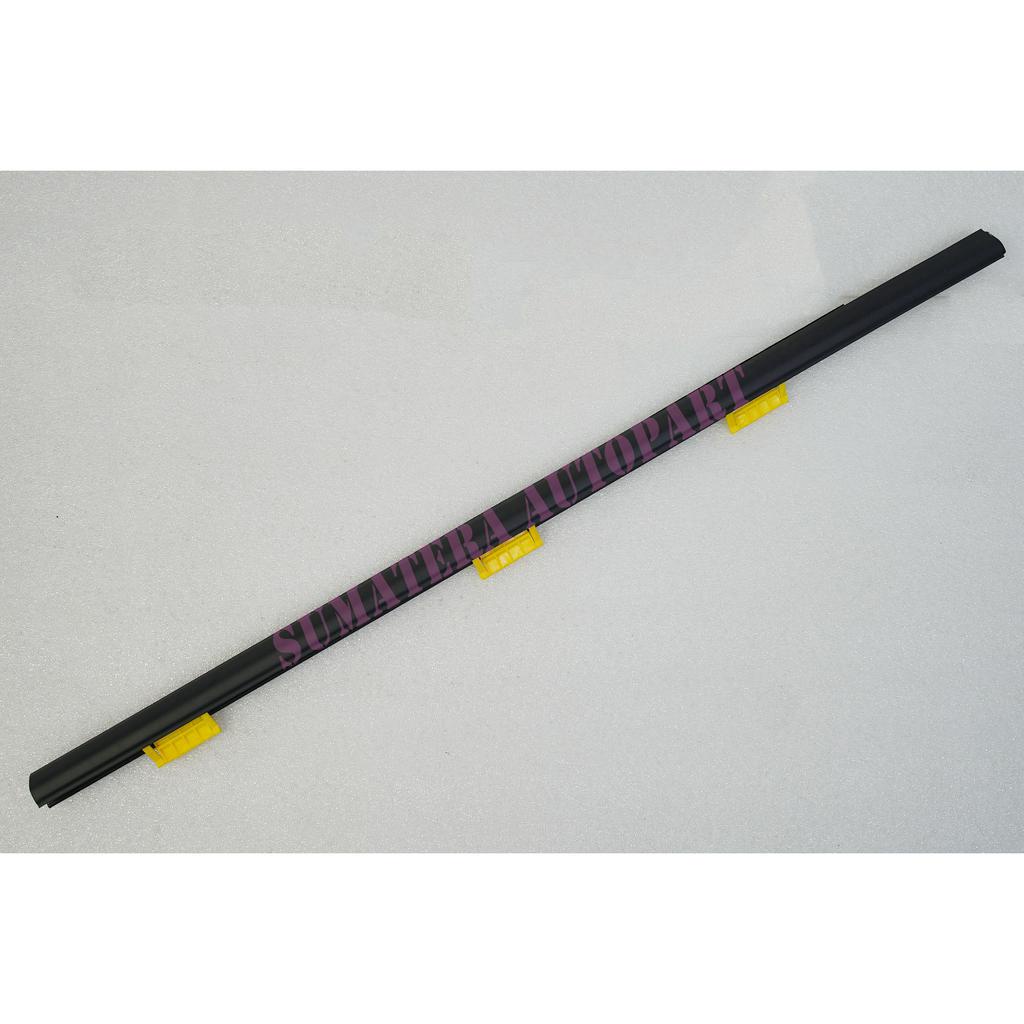 Karet Kaca Mobil Pelipit Weather Strip Bawah Kaca Pintu Luar Depan Belakang Kanan Kiri Honda Crv Gen