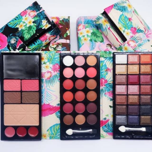 DOMCIL 3 LAYER - Eyeshadow Dompet Kecil 3 Layer Lapisan Make Up Tumpuk