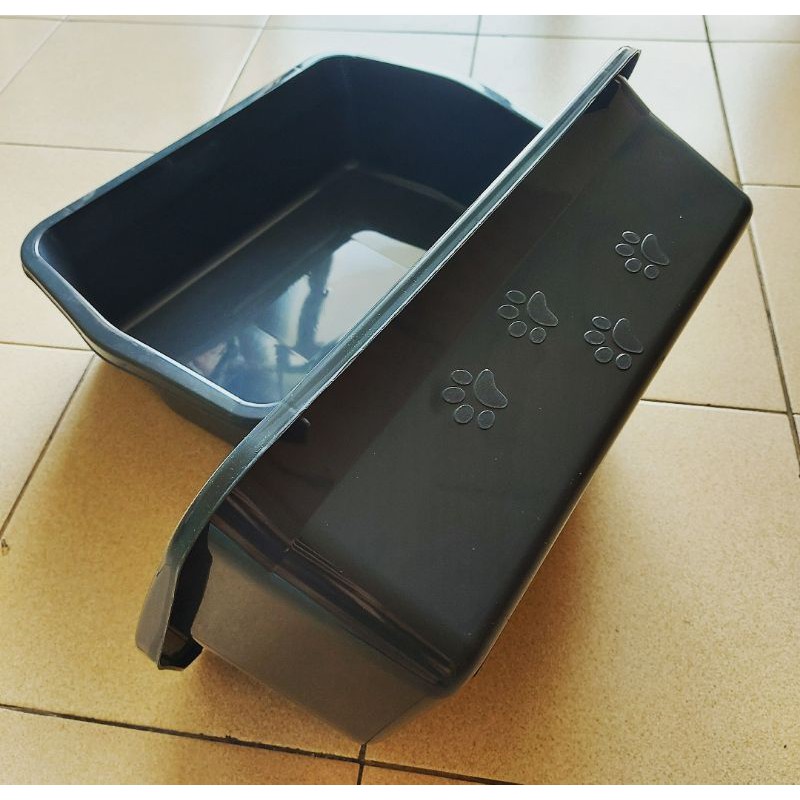 Bak pasir kucing litter box L dan M