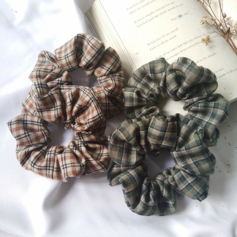 SCRUNCHIE IKAT RAMBUT ALA KOREA / RANDOM