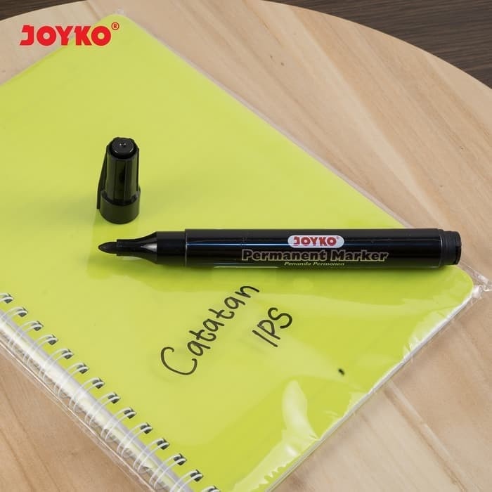 

TULIS-ALAT- PERMANENT MARKER SPIDOL PERMANEN JOYKO ROUND TIP FREE REFILL - HITAM -ALAT-TULIS.