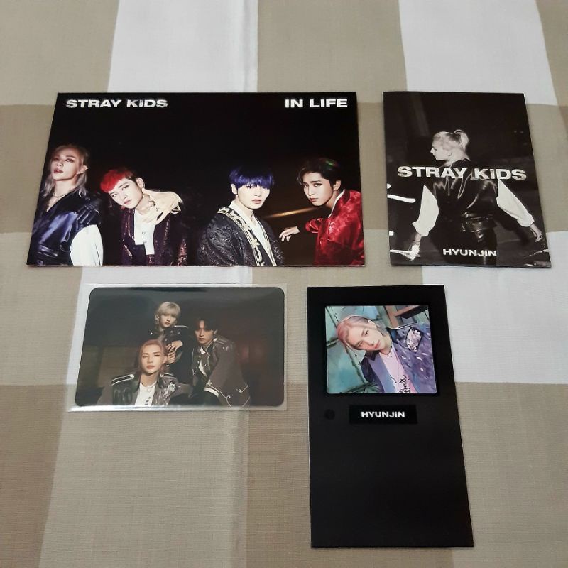 Postcard Stray Kids IN LIFE + mini pb & frame Hyunjin + pc unit