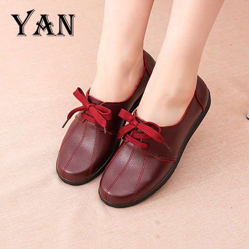 YAN Sepatu Kulit Wanita Kasual Terbaru Sepatu Flat Wanita Ringan Sepatu Kantor Elegan Nyaman