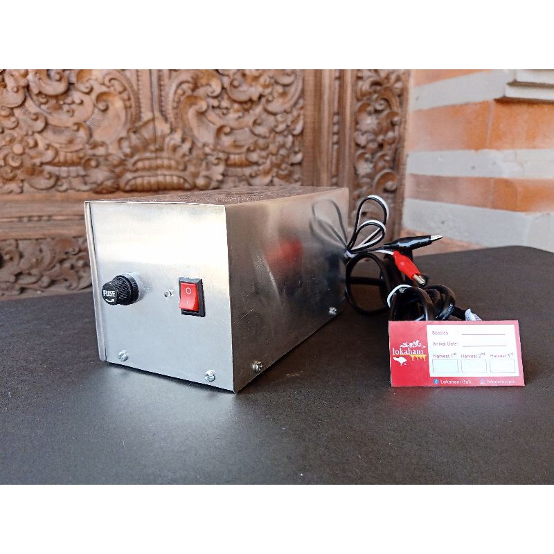 Charger Aki dengan Tampilan Baru untuk Alat Sedot Madu