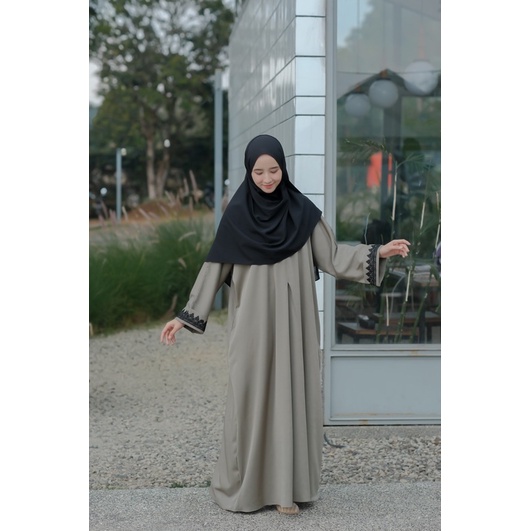 MECCA ABAYA