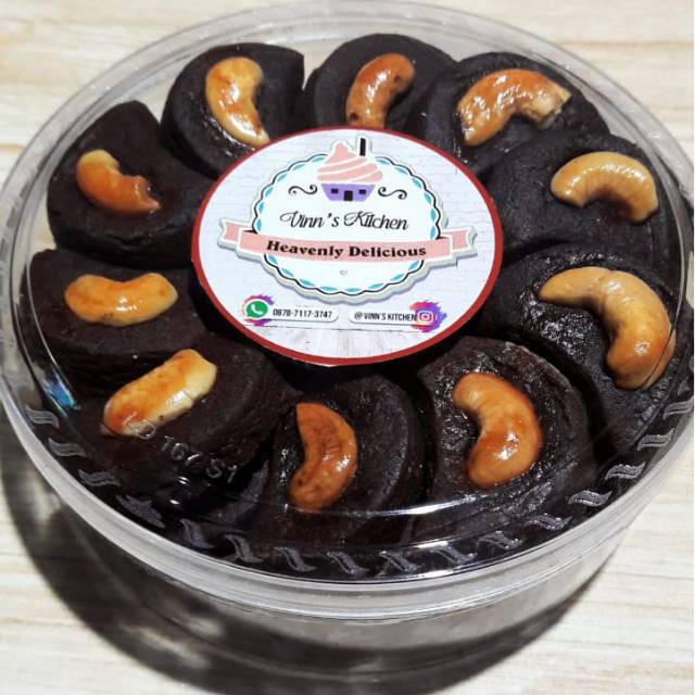 

Coklat Mede Cookies Kue Kering Mede Butter