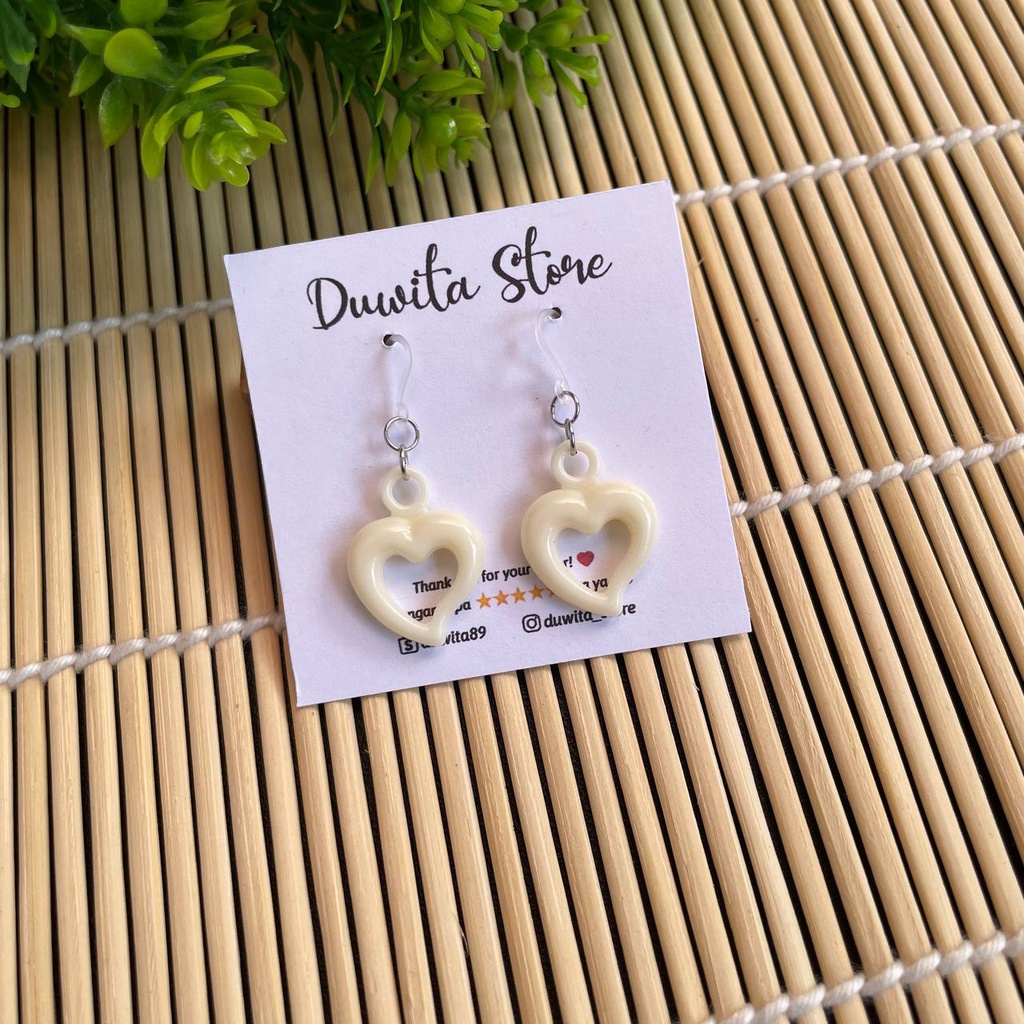 HANDMADE ANTING ANAK/DEWASA KAITAN PLASTIK MOTIF LOVE(Stainless)