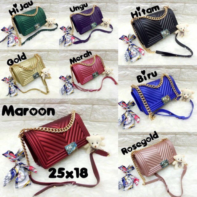 TAS + SYALL + BONEKA CHANEL BOY CEVRON JELLY MATE 25CM IMPORT