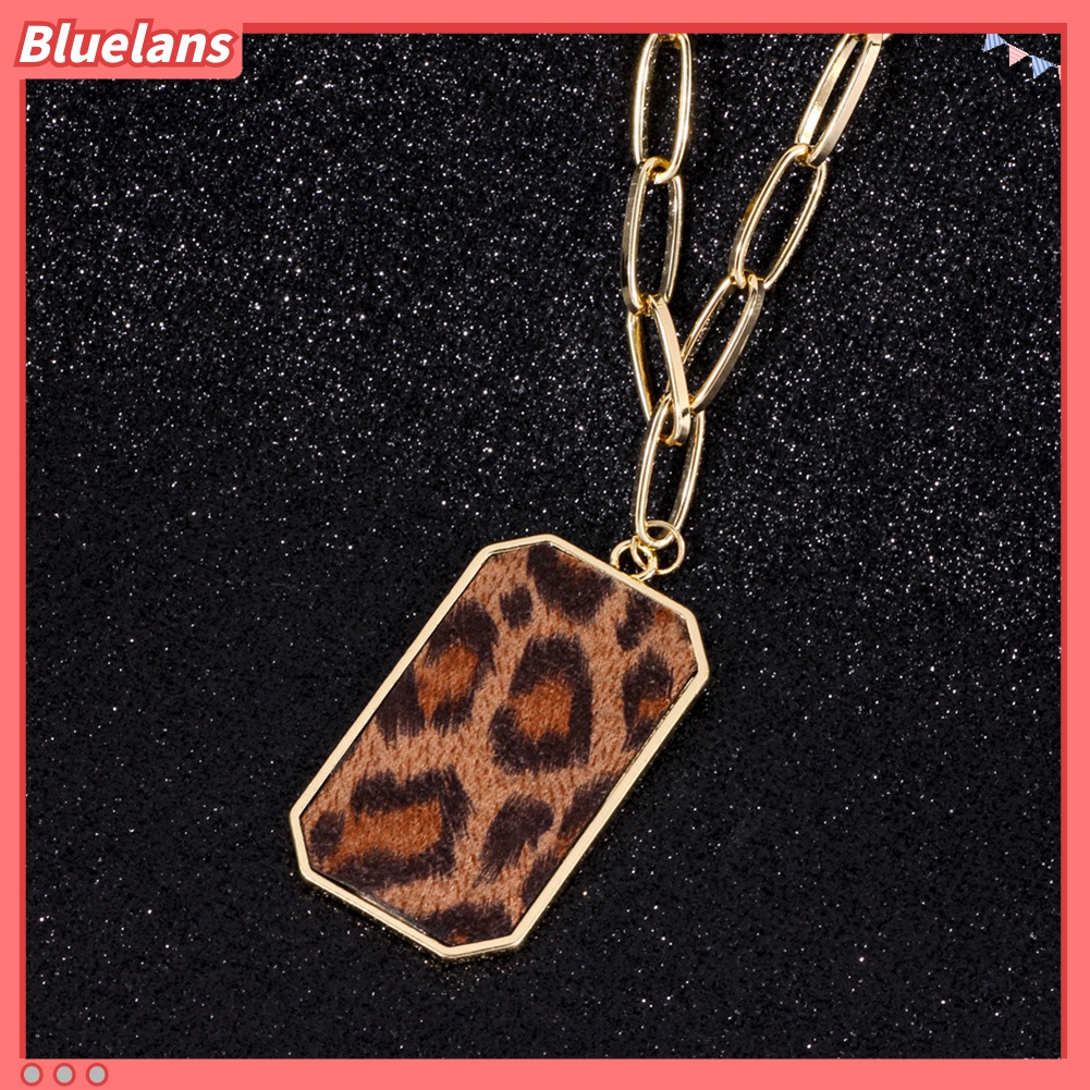Kalung Rantai Panjang Liontin Persegi Motif Print Leopard Untuk Wanita