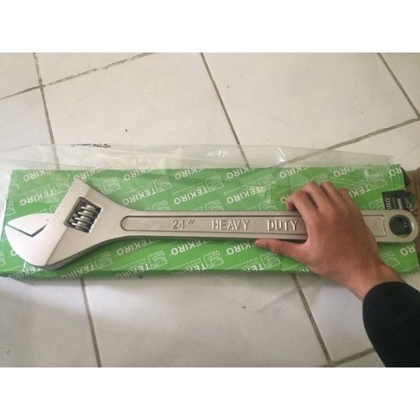 TEKIRO ADJUSTABLE WRENCH 24 inch Tekiro KUNCI INGGRIS 24inch 24 in