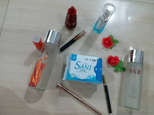 SANI PEMBALUT WANITA PREMIUM BIRU 10 PCS