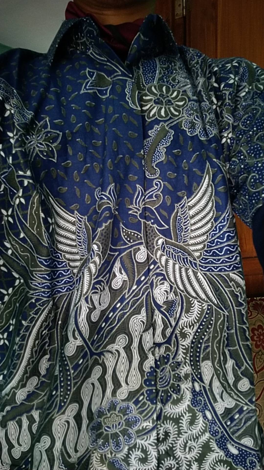 Mahadewa Biru Pendek Kemeja Batik Pria Full Furing Bahan Katun Sragenan