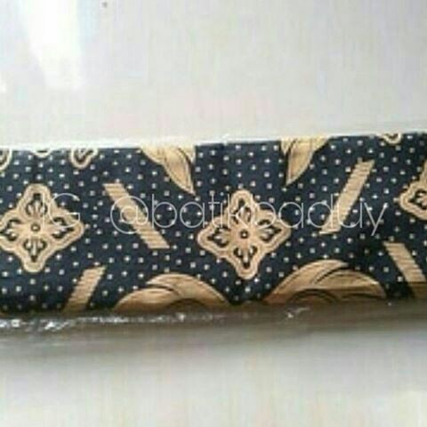 Slayer /ikat kepala/ Lomar Batik Baduy Segi empat Ukuran 1x1 M