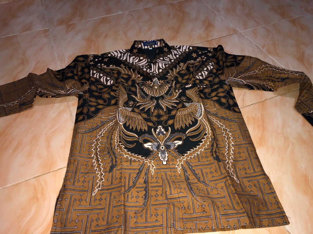 Kemeja Solo Batik Kondangan Pria Lengan Panjang Motif Keren & Terlaris