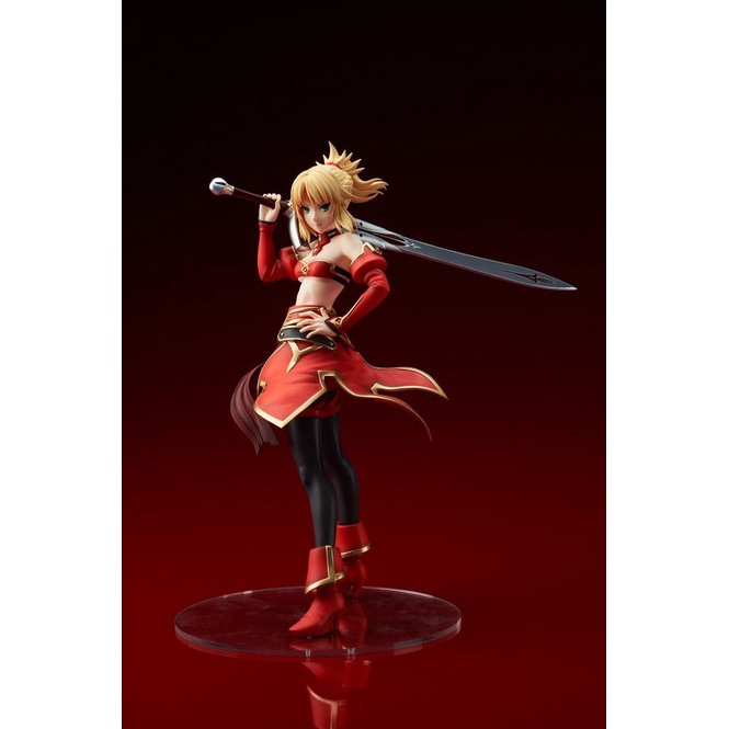 PVC 1/7 Scale Saber of Red / Mordred - Fate