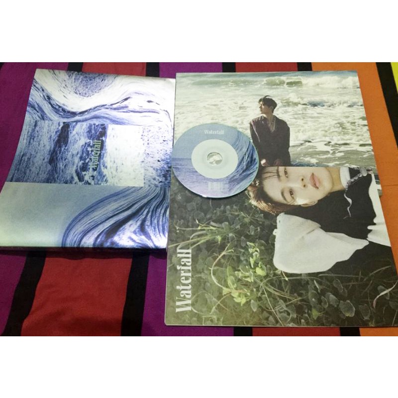 B.I HANBIN WATERFALL SEASIDE ALBUM ONLY
