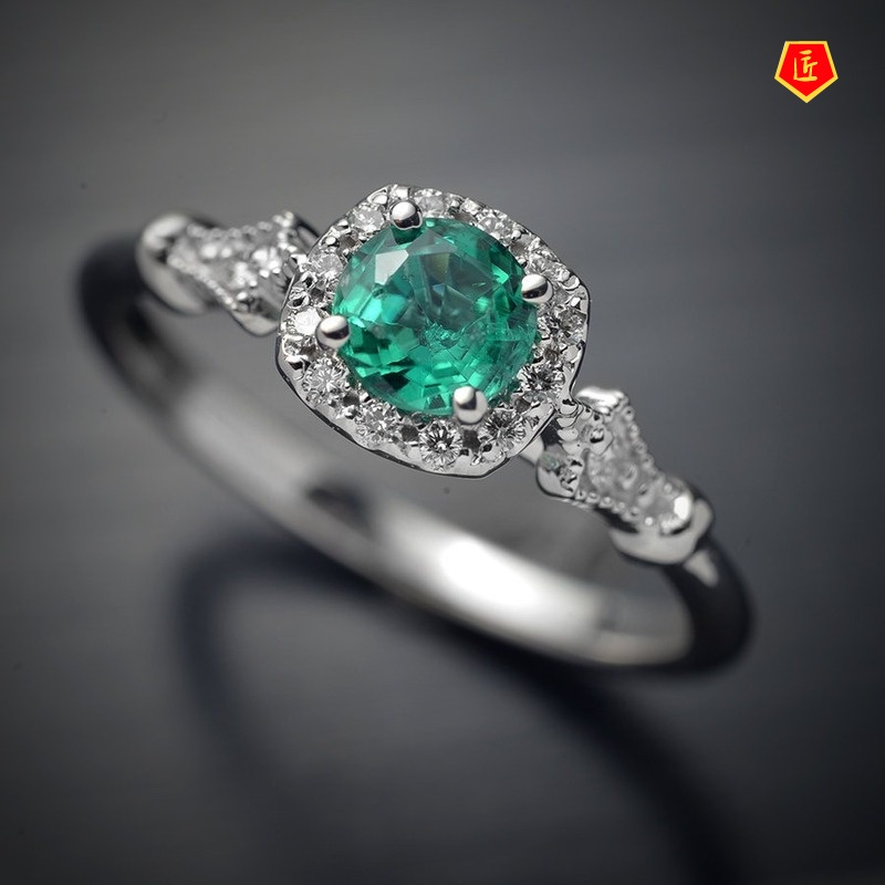 [Ready Stock]Inlaid Green Gemstone Ring Female Fashion Elegant Personality