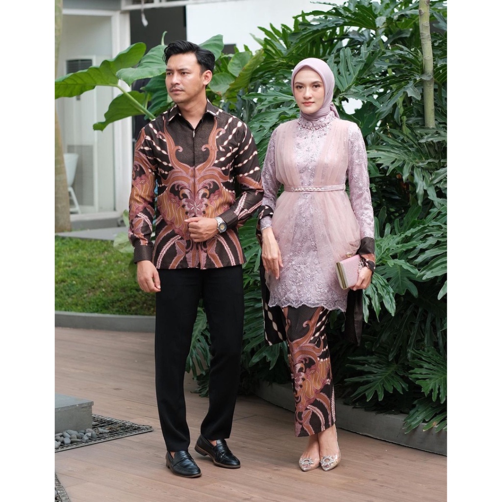 Kebaya Couple Modern Kebaya Wisuda Lamaran Baju Tunangan Batik Brokat Terbaru Baju Couple Pasangan Kondangan Terbaru