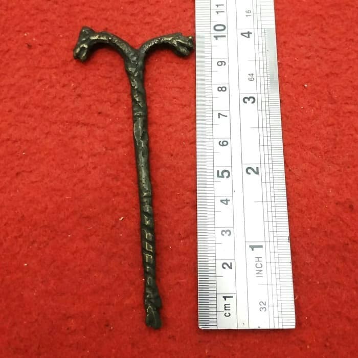 

tongkat kepala naga kembar antik