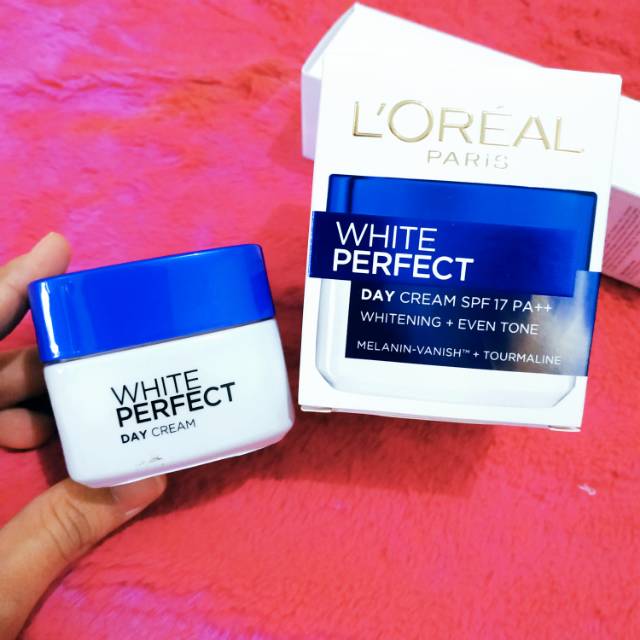 Loreal day cream white perfect
