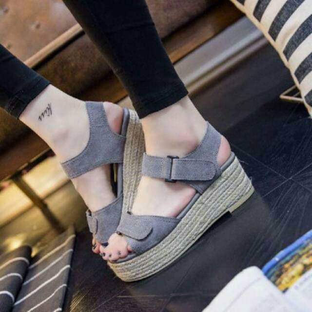 (COD) DIVISHOES WEDGES 5CM JEANS DV116 READY 2 WARNA (REALPICT GESER)