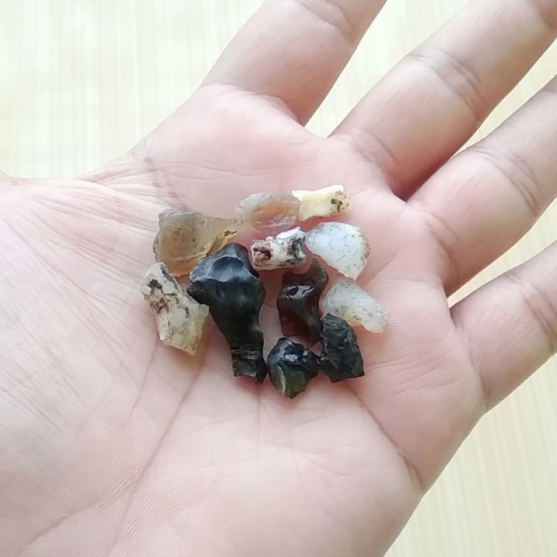 Bahan Batu Akik / Rough Boulder / Black Opal & Kalimaya Banten Mix 03