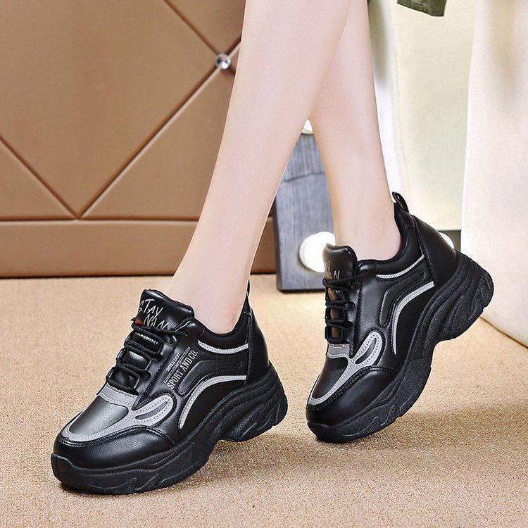 SEPATU / SNEAKERS / SEPATU WANITA / SEPATU IMPORT / SEPATU SNEAKERS / SEPATU WANITA IMPORT / SNEAKER