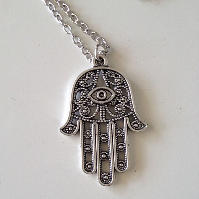 Kalung Rantai Dengan Liontin Tangan Hamsa Fatima Evil Eye Untuk Wanita