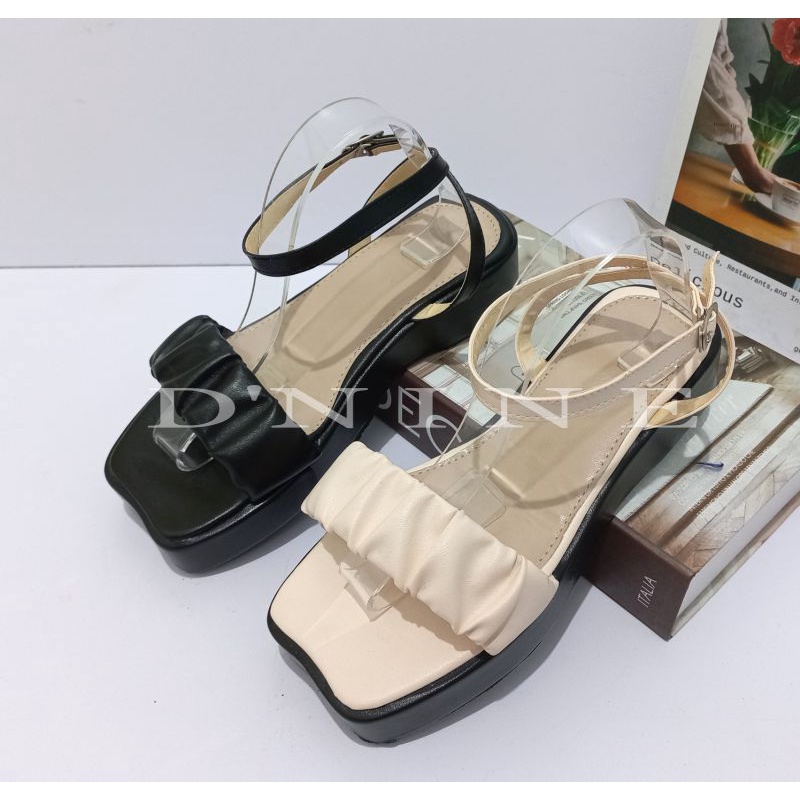 DONNA sandal flatporm wedges spon DN 16