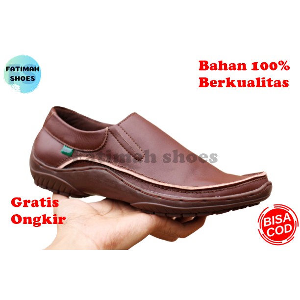 FATIMAHSHOES - Sepatu Kulit Pria Sepatu Formal Sepatu Kerja Sepatu Kasual Sepatu Pesta Sepatu Slip On Pria Hitam.