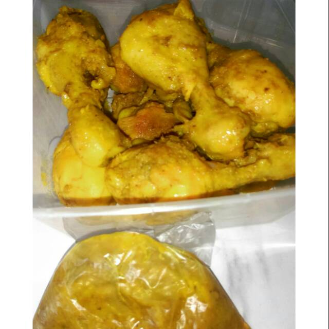 Ungkepan Ayam Lengkuas