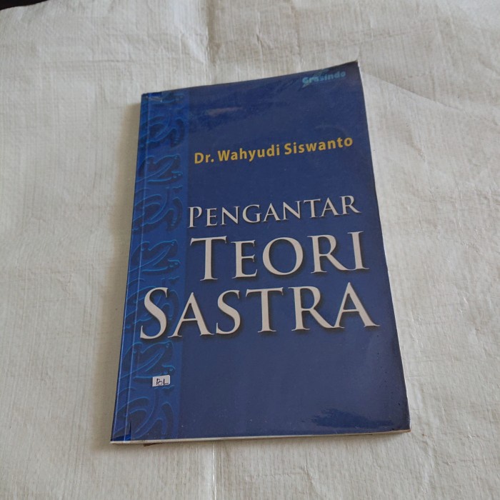 BUKU PENGANTAR TEORI SASTRA