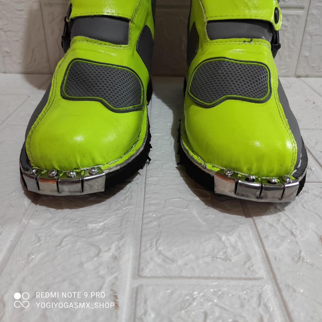 sepatu trail cross oneal protector terlaris sepatu touring bots safety grey stabilo