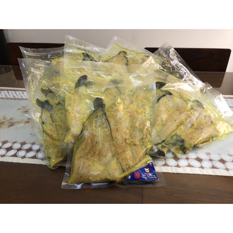 

Lele Frozen Boneless / Lele Bumbu Boneless Frozen Siap Goreng