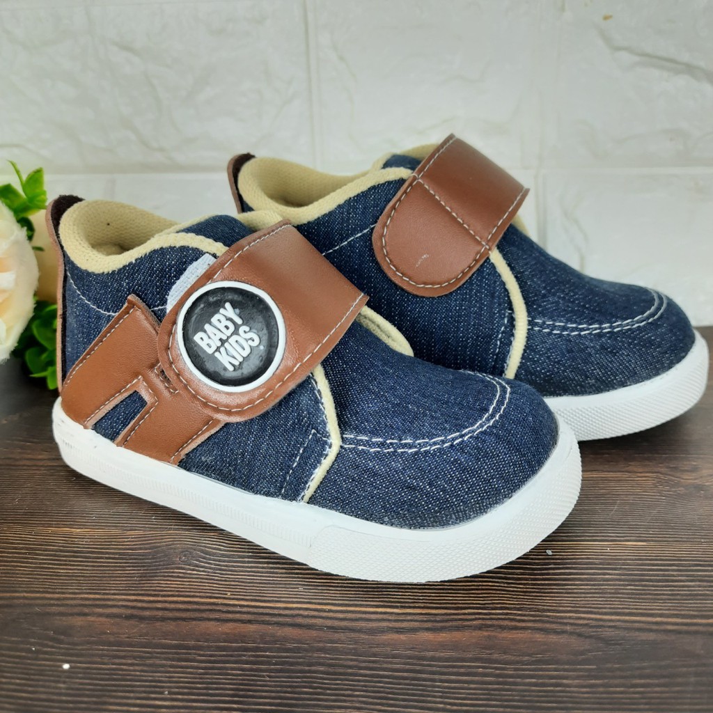 [TAMAN SEPATUKU] SEPATU TRENDY MURAH SNEAKER DENIM ANAK LAKI-LAKI  1-6 TAHUN CAX09