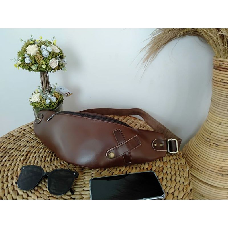 TAS WAIST BAG PRIA KULIT ASLI
