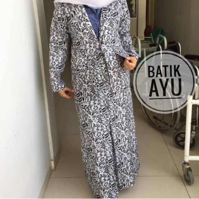 Baju Seragam Ibi Lapangan Shopee Indonesia