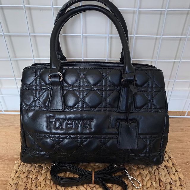 Tas selempang wanita All brand Forever Love
