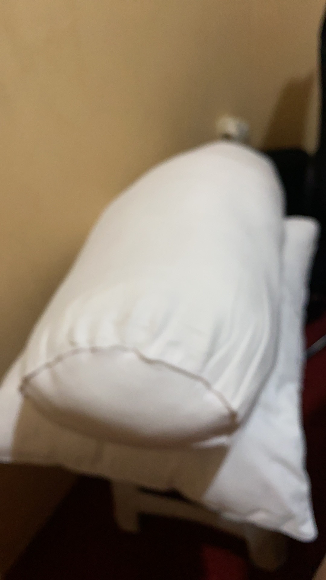 1 Set Bantal Dan Guling Zara Aisyah Empuk Lembut Kualitas Hotel