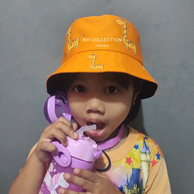 Bucket Hat Anak Ada Tali Unisex/Topi buket Motif Jerapah ORIGINAL Custom Bordir Nama