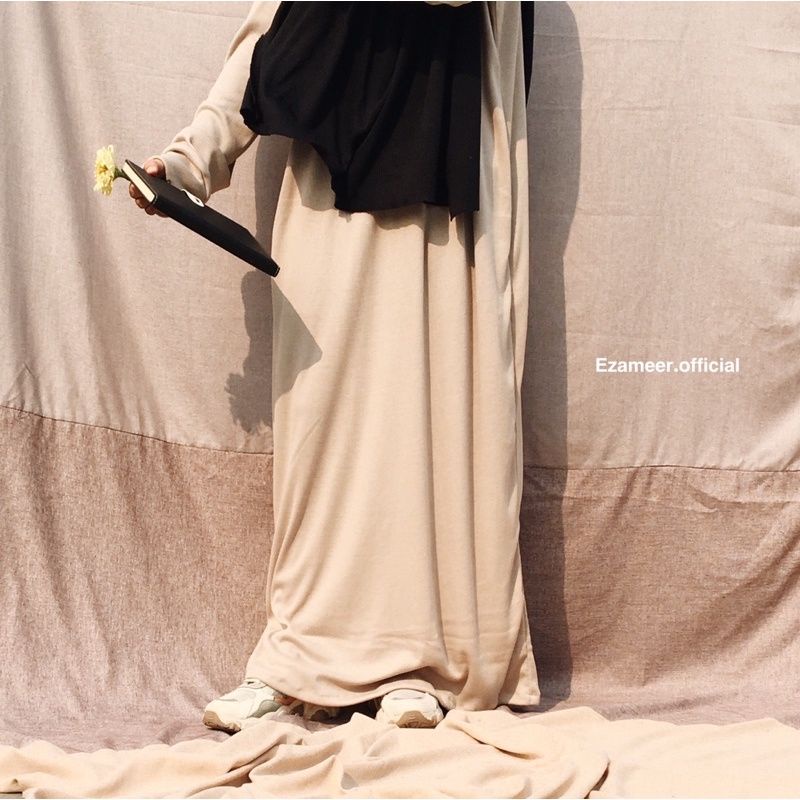 Preloved Rib Knit Ezameer