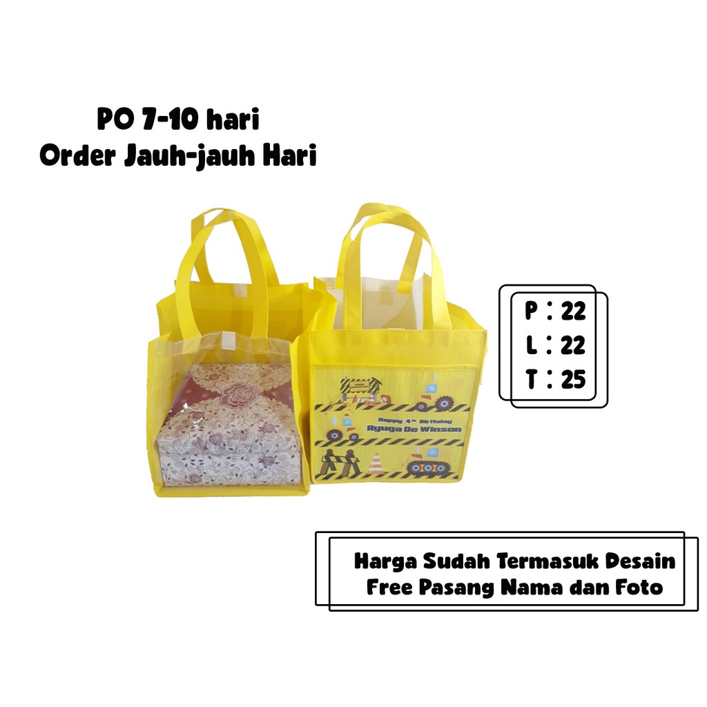 

Tas Souvenir Ultah Mika Kombinasi spunbond